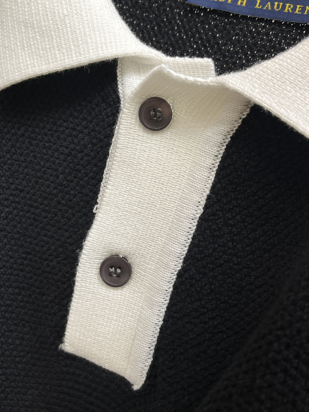 2026春夏新款男士顶级翻领针织短袖T恤，品牌最新设计元素！既不单调也不复杂,恰到好处的展现品味！客供定