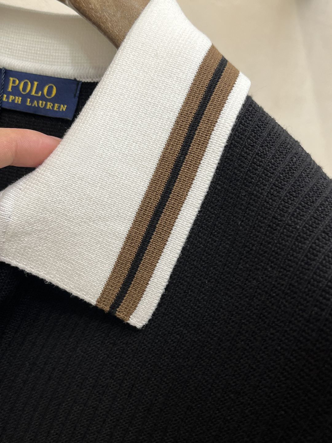 2026春夏新款男士顶级翻领针织短袖T恤，品牌最新设计元素！既不单调也不复杂,恰到好处的展现品味！客供定