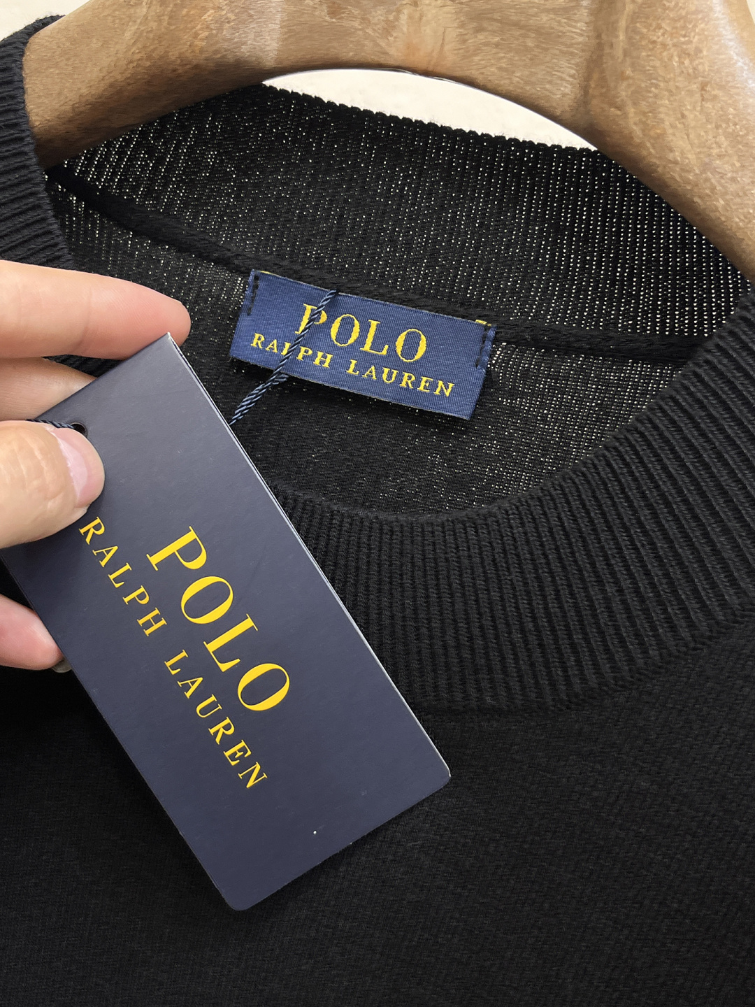 2026春夏新款男士顶级翻领针织短袖T恤，品牌最新设计元素！既不单调也不复杂,恰到好处的展现品味！客供定