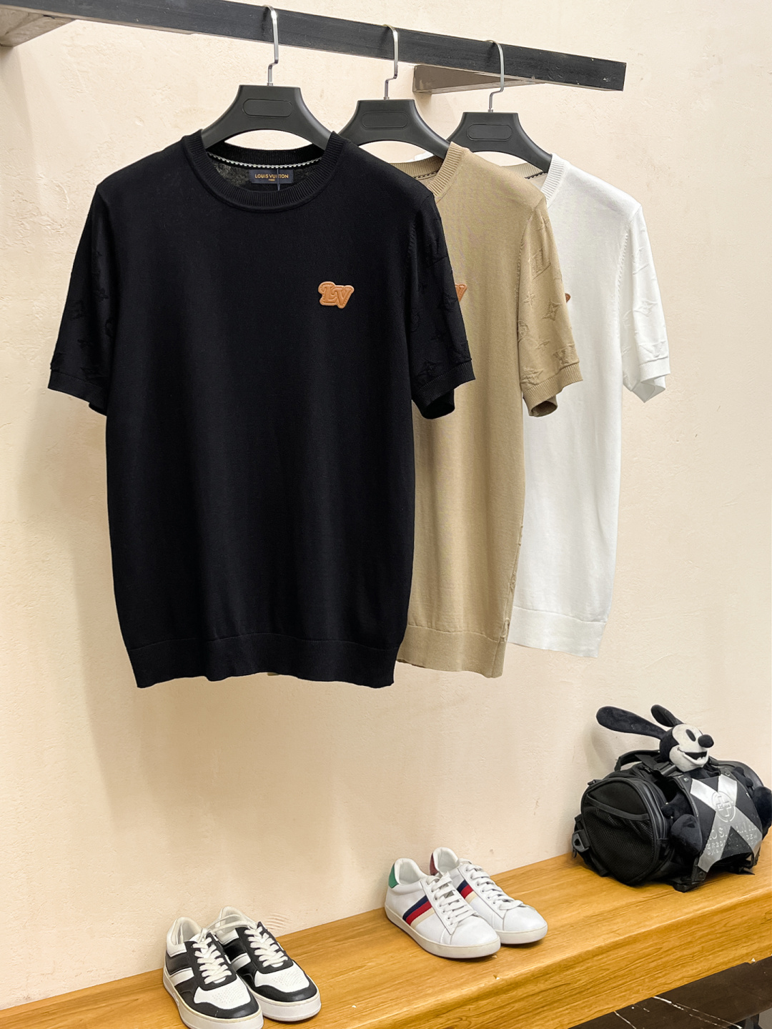 2026春夏新款新款男士顶级翻领针织短袖T恤，品牌最新设计元素！既不单调也不复杂,恰到好处的展现品味！客