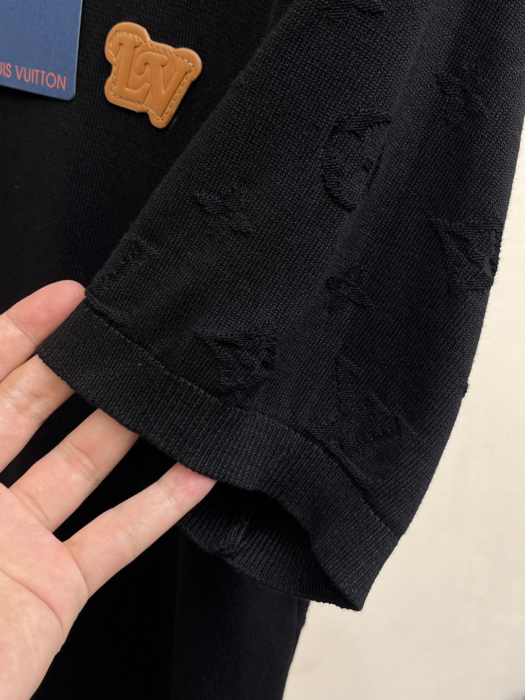 2026春夏新款男士顶级翻领针织短袖T恤，品牌最新设计元素！既不单调也不复杂,恰到好处的展现品味！客供定