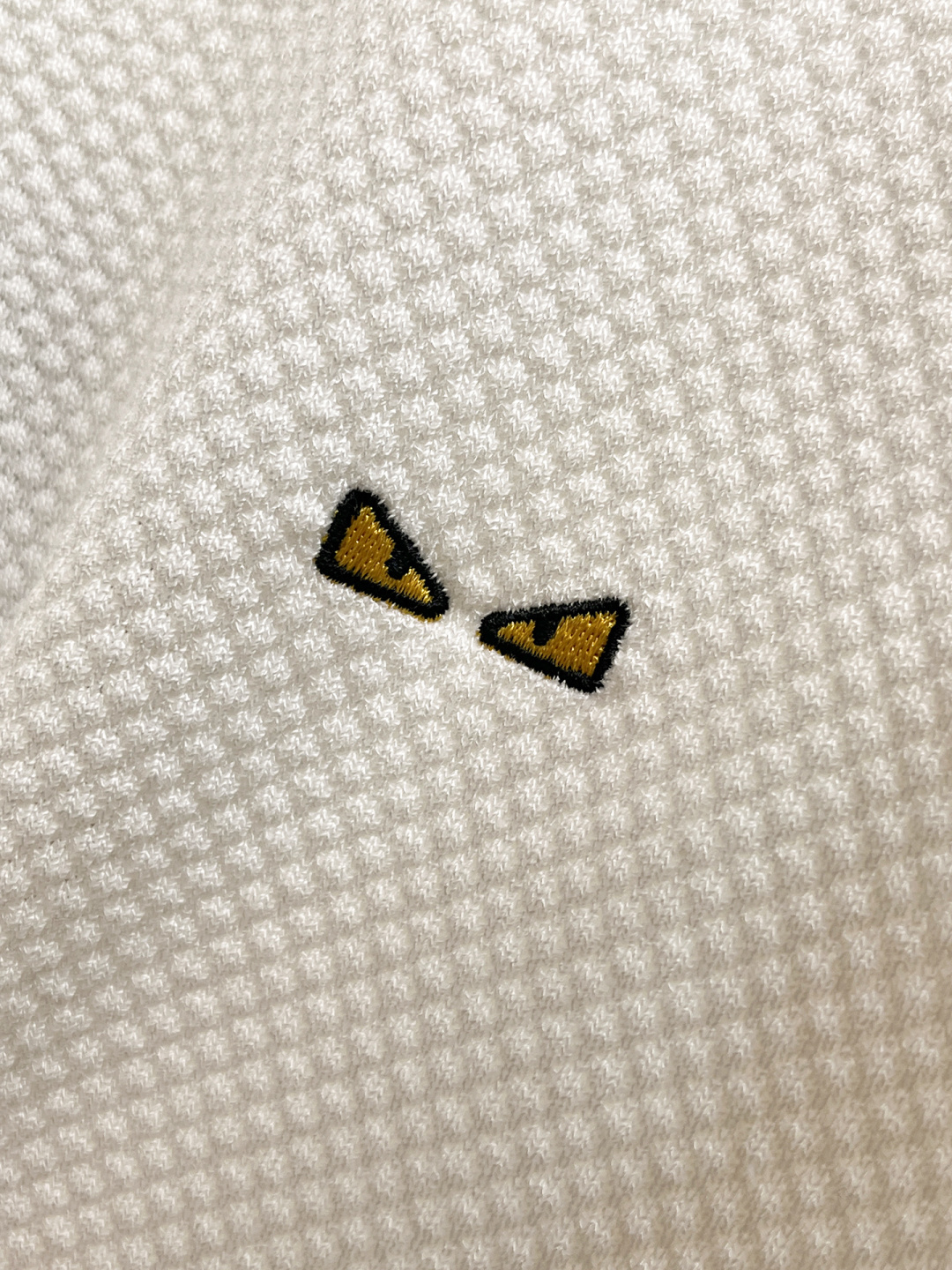 2026春夏新款男士顶级圆领针织短袖T恤，品牌最新设计元素！既不单调也不复杂,恰到好处的展现品味！客供定