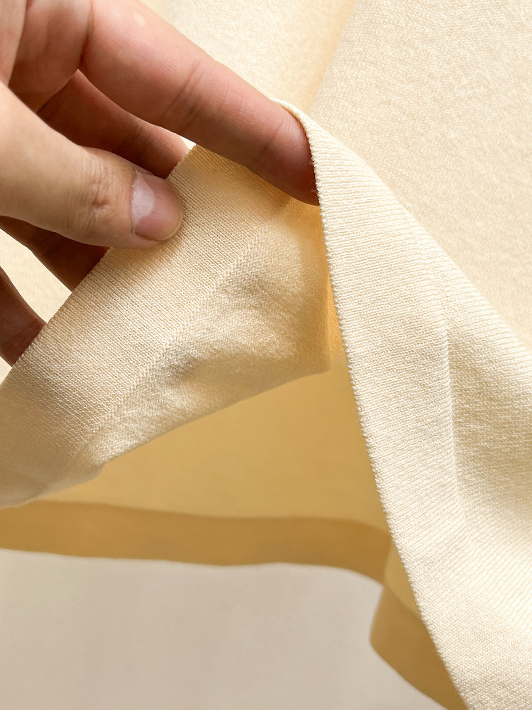 2026春夏新款男士顶级翻领针织短袖T恤，品牌最新设计元素！既不单调也不复杂,恰到好处的展现品味！客供定