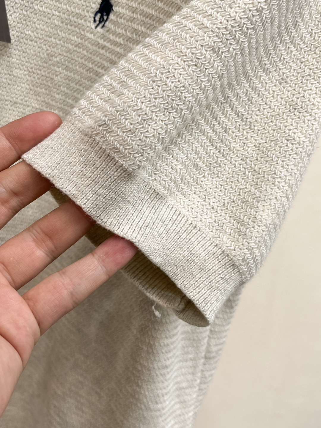 2026春夏新款男士顶级翻领针织短袖T恤，品牌最新设计元素！既不单调也不复杂,恰到好处的展现品味！客供定