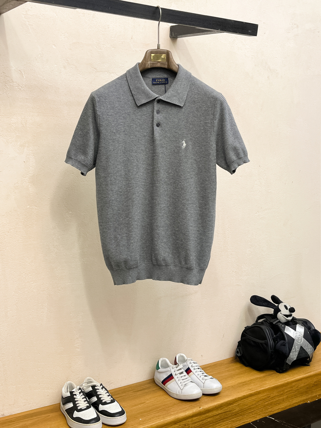 2026春夏新款男士顶级翻领针织短袖T恤，品牌最新设计元素！既不单调也不复杂,恰到好处的展现品味！客供定