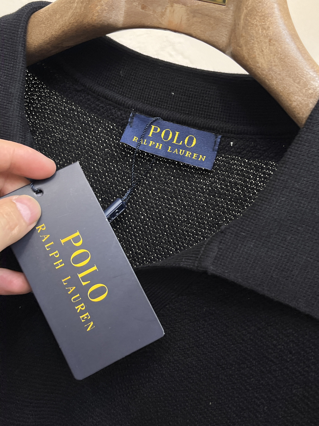 2026春夏新款男士顶级翻领针织短袖T恤，品牌最新设计元素！既不单调也不复杂,恰到好处的展现品味！客供定