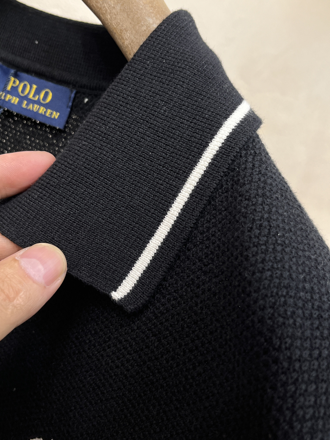 2026春夏新款男士顶级翻领针织短袖T恤，品牌最新设计元素！既不单调也不复杂,恰到好处的展现品味！客供定