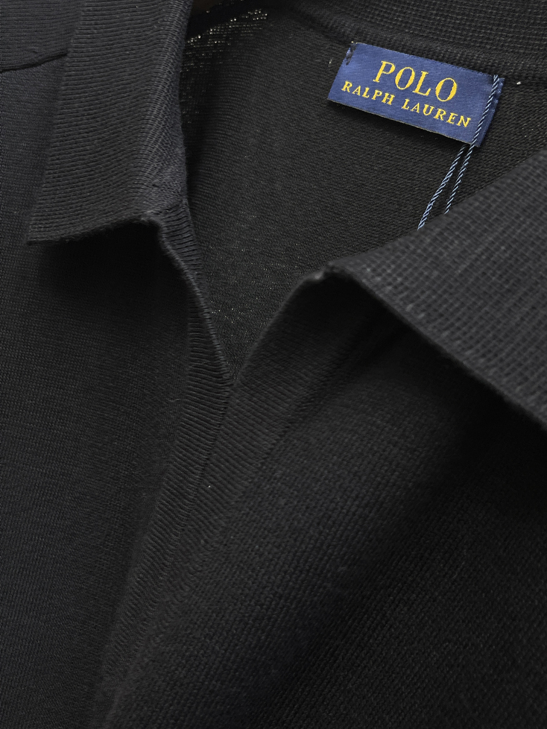 2026春夏新款男士顶级翻领针织短袖T恤，品牌最新设计元素！既不单调也不复杂,恰到好处的展现品味！客供定