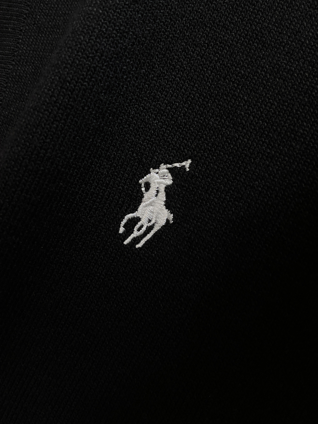 2026春夏新款男士顶级翻领针织短袖T恤，品牌最新设计元素！既不单调也不复杂,恰到好处的展现品味！客供定