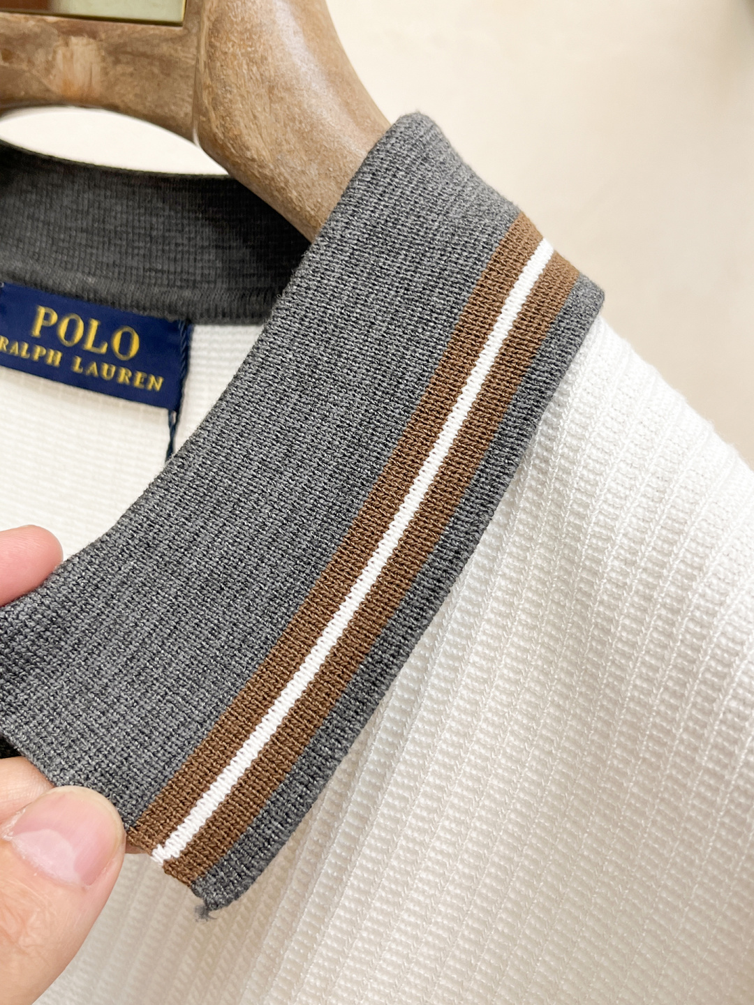 2026新款男士顶级翻领针织短袖T恤，品牌最新设计元素！既不单调也不复杂,恰到好处的展现品味！客供定制伊