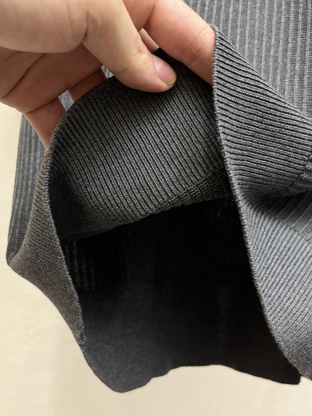 2026 新款男士顶级翻领针织短袖T恤，品牌最新设计元素！既不单调也不复杂,恰到好处的展现品味！客供定制