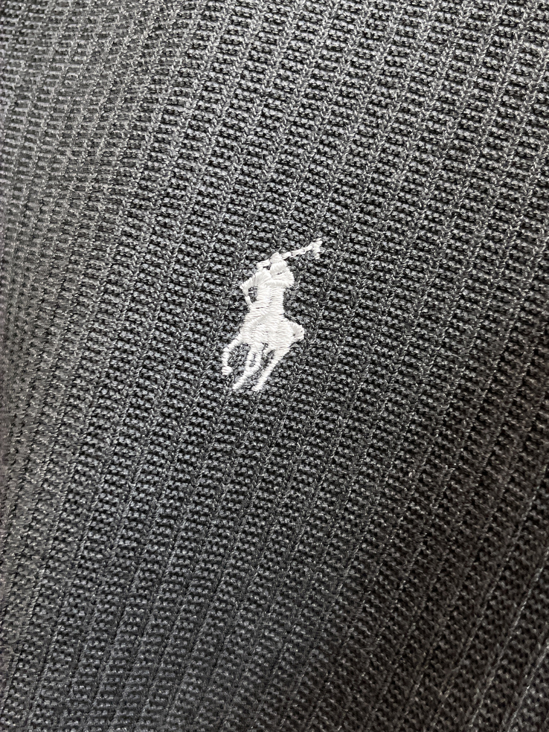 2026 新款男士顶级翻领针织短袖T恤，品牌最新设计元素！既不单调也不复杂,恰到好处的展现品味！客供定制