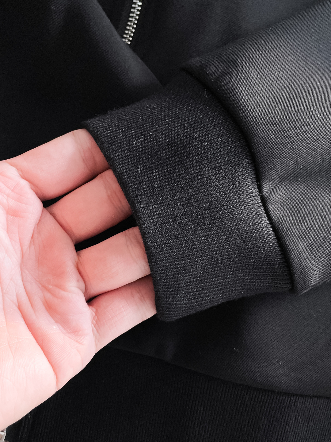 始祖鸟 2025秋冬新款专柜同款休闲套装，透气舒适休闲！高级感满满！细节精致高档，做工无可挑剔！原版高端