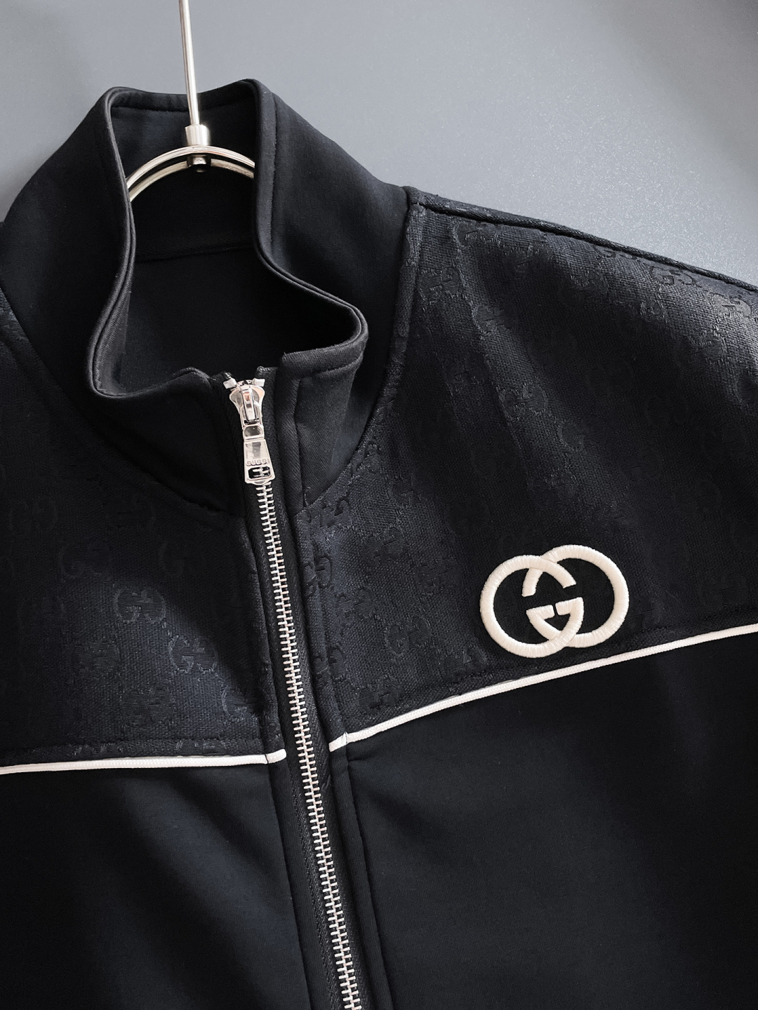 古驰 2025秋冬新款专柜同款休闲套装，透气舒适休闲！高级感满满！细节精致高档，做工无可挑剔！原版高端面