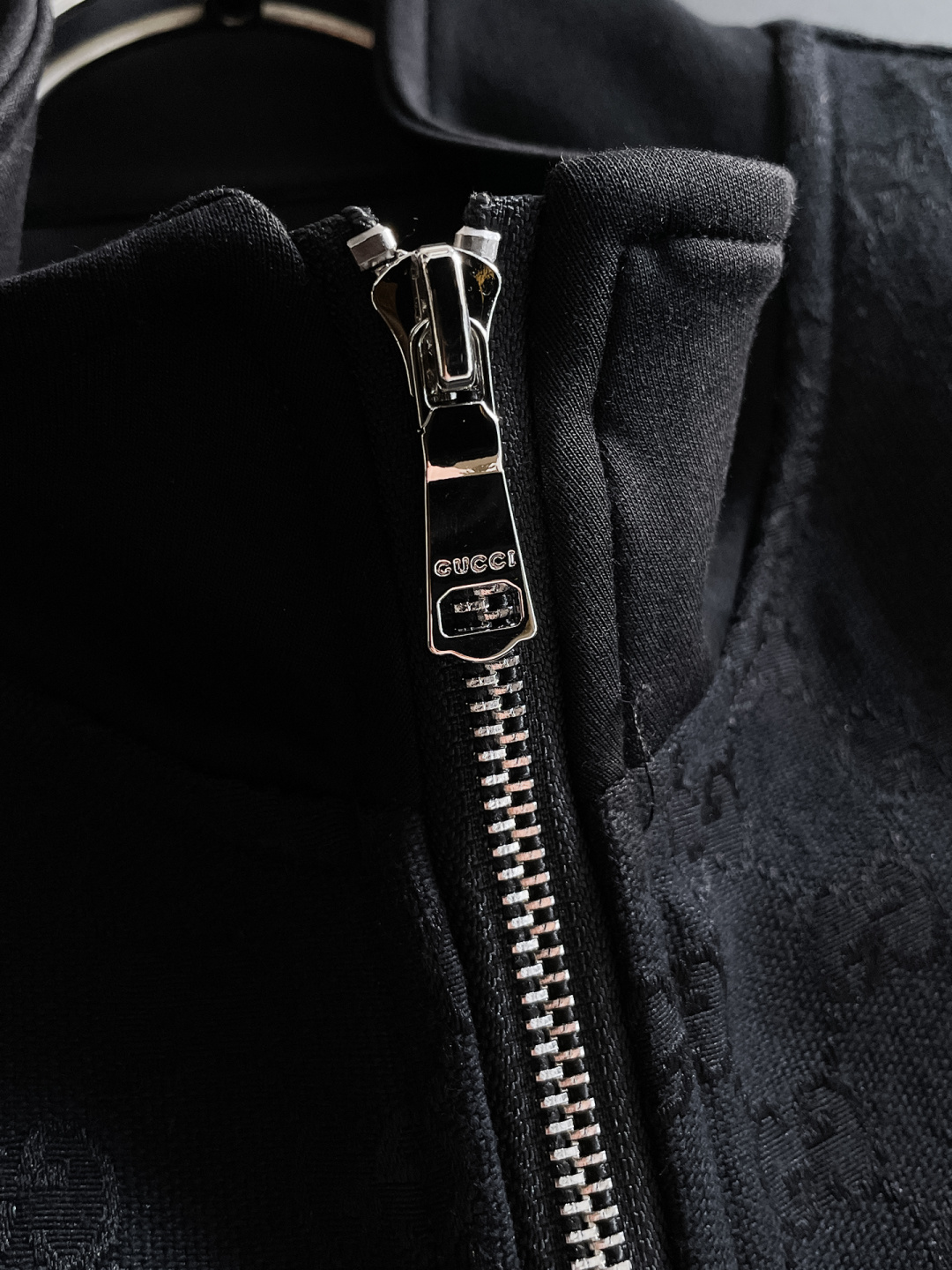 古驰 2025秋冬新款专柜同款休闲套装，透气舒适休闲！高级感满满！细节精致高档，做工无可挑剔！原版高端面