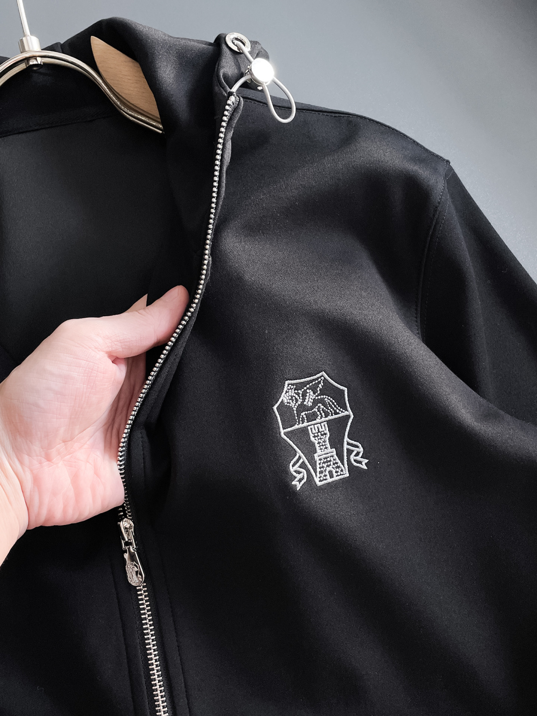 BC 2025秋冬新款专柜同款休闲套装，透气舒适休闲！高级感满满！细节精致高档，做工无可挑剔！原版高端面