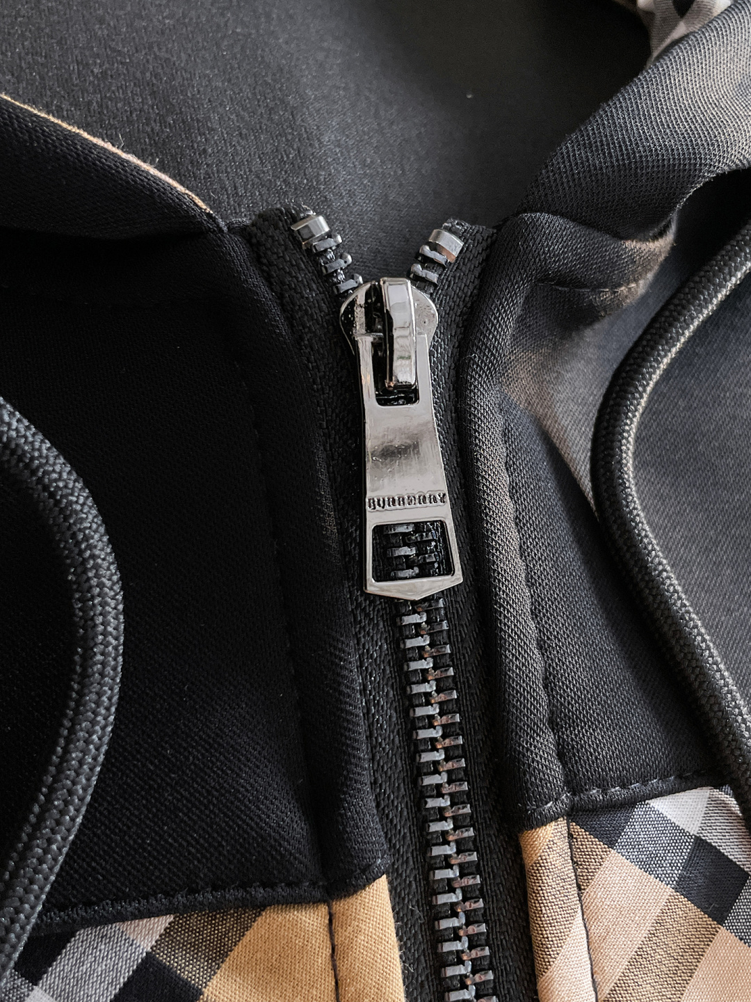 巴宝莉 爆款套装来袭 专注官网原版 2025全新爆款开衫卫衣套装 原单狠货🇭🇰倾注顶级设计师的精心之作 