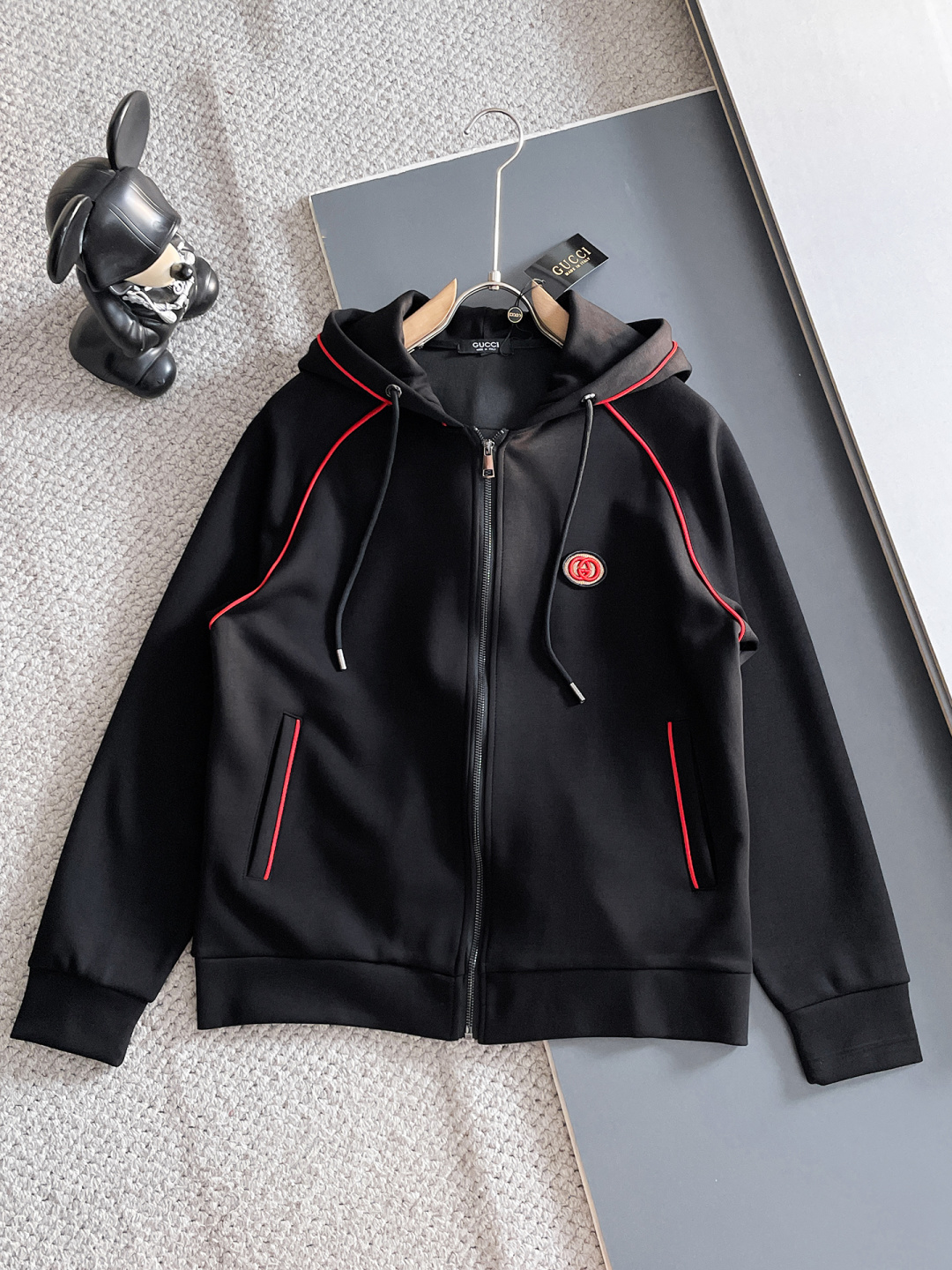 古驰 爆款套装来袭 专注官网原版 2025全新爆款开衫卫衣套装 原单狠货🇭🇰倾注顶级设计师的精心之作 就