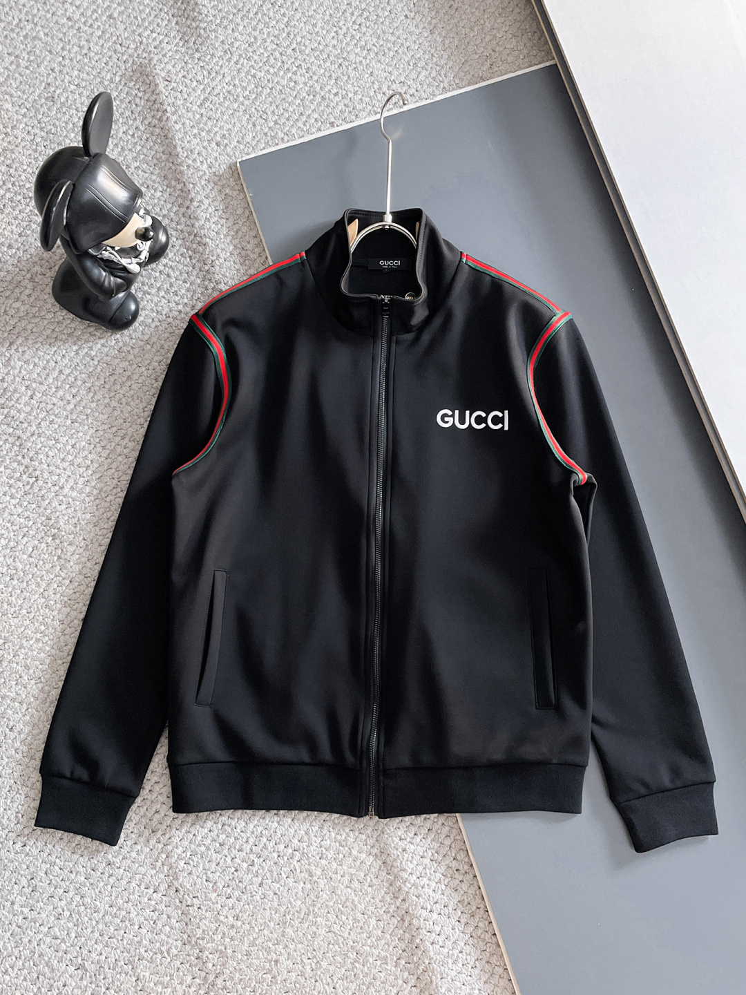 古驰 爆款套装来袭 专注官网原版 2025全新爆款开衫卫衣套装 原单狠货🇭🇰倾注顶级设计师的精心之作 就