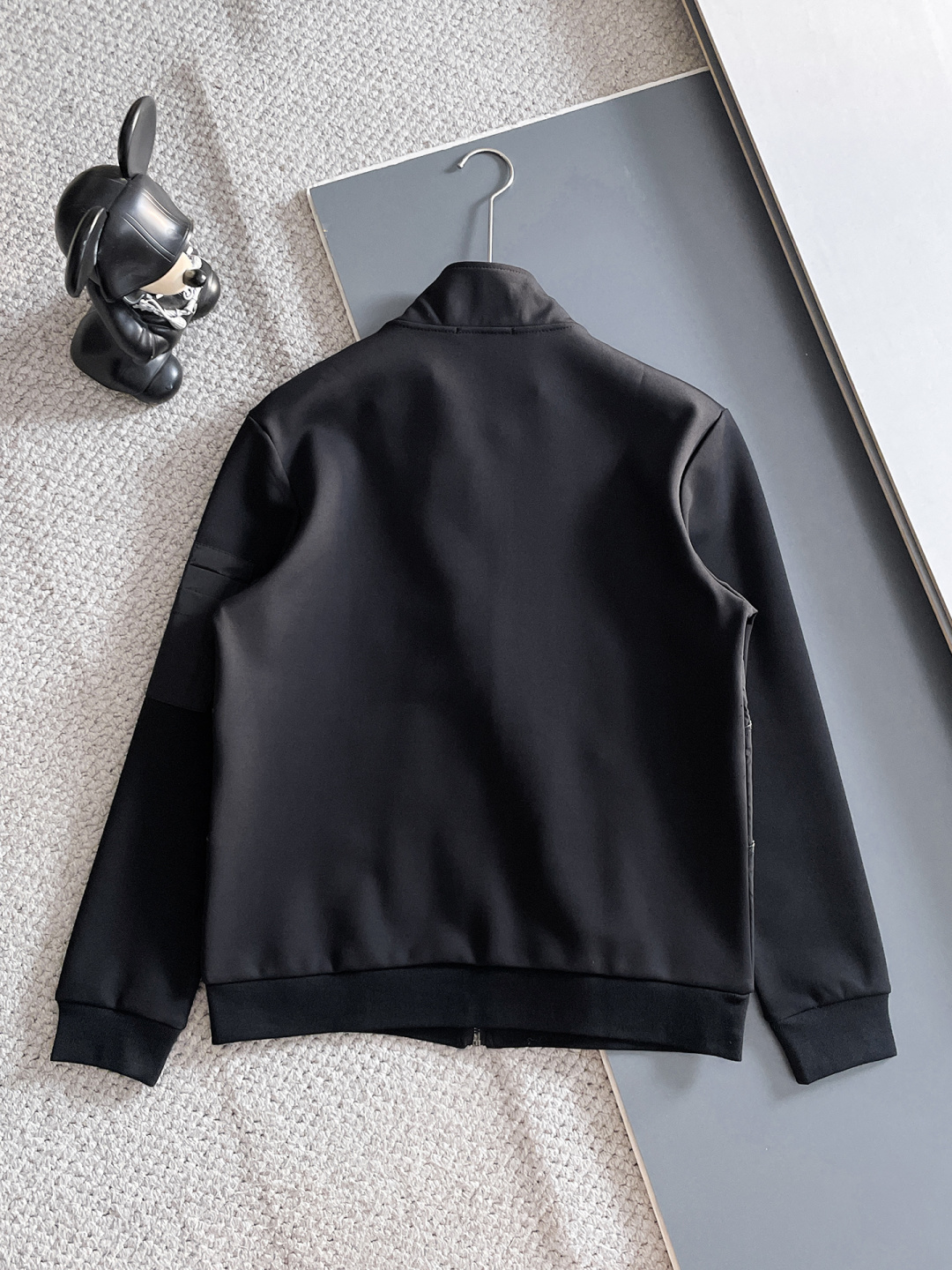 普拉达 爆款套装来袭 专注官网原版 2025全新爆款开衫卫衣套装 原单狠货🇭🇰倾注顶级设计师的精心之作 