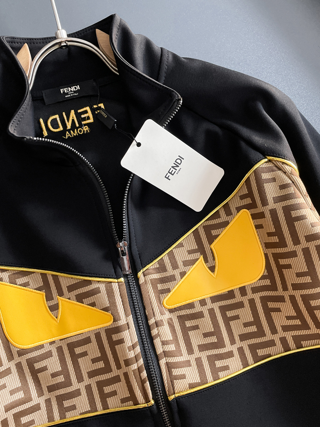 芬迪 爆款套装来袭 专注官网原版 2025全新爆款开衫卫衣套装 原单狠货🇭🇰倾注顶级设计师的精心之作 就