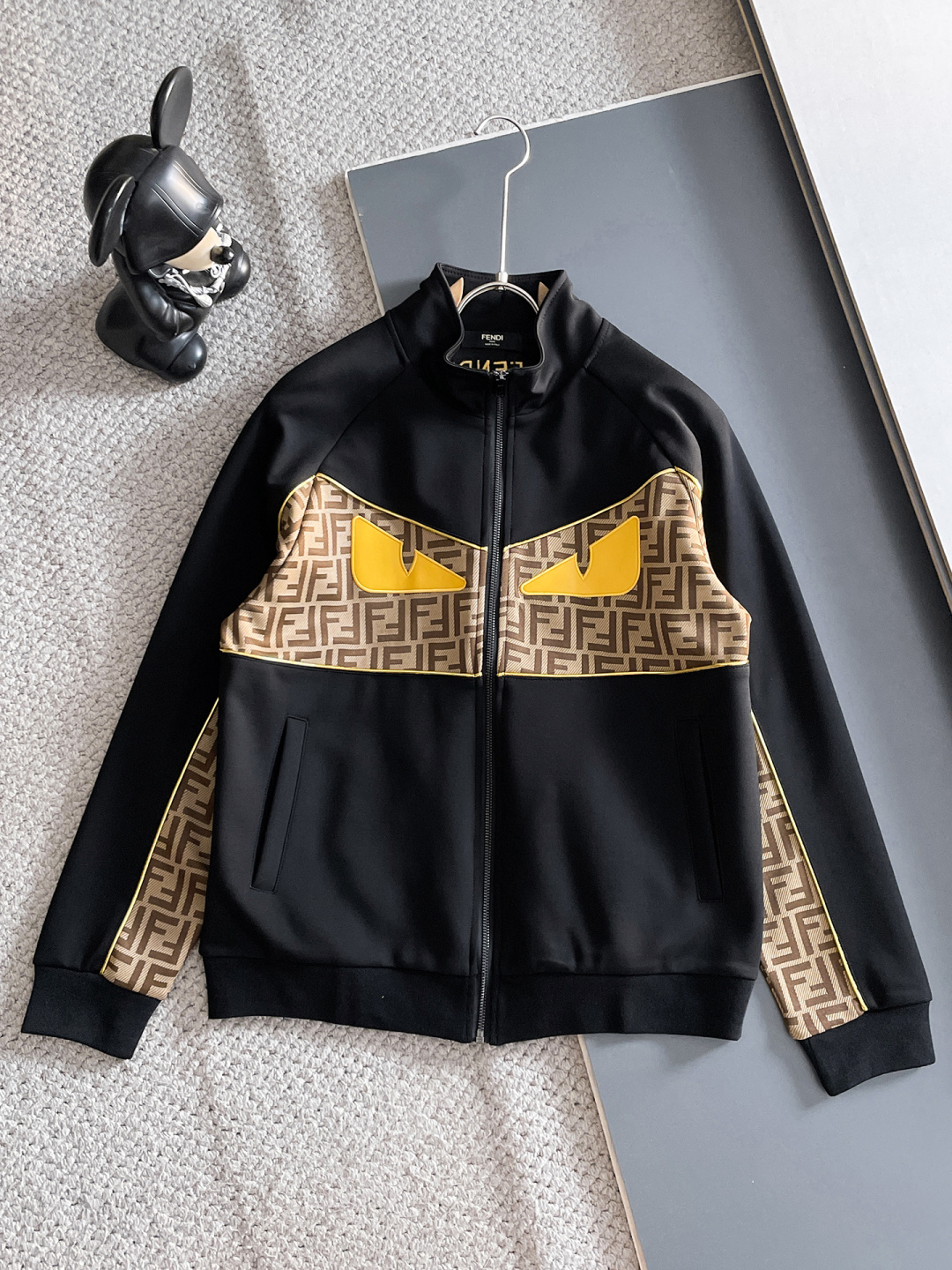 芬迪 爆款套装来袭 专注官网原版 2025全新爆款开衫卫衣套装 原单狠货🇭🇰倾注顶级设计师的精心之作 就