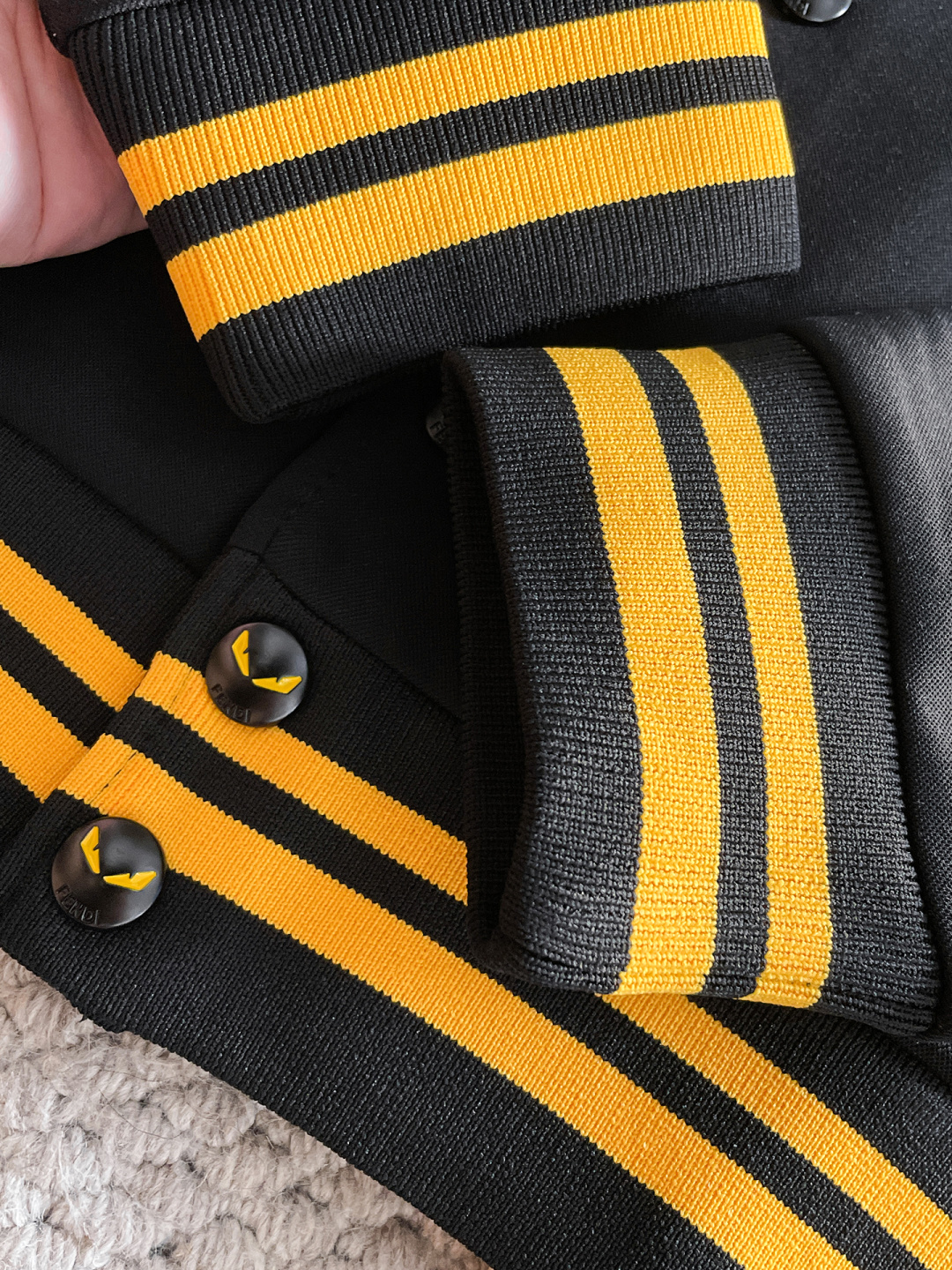 芬迪 爆款套装来袭 专注官网原版 2025全新爆款开衫卫衣套装 原单狠货🇭🇰倾注顶级设计师的精心之作 就