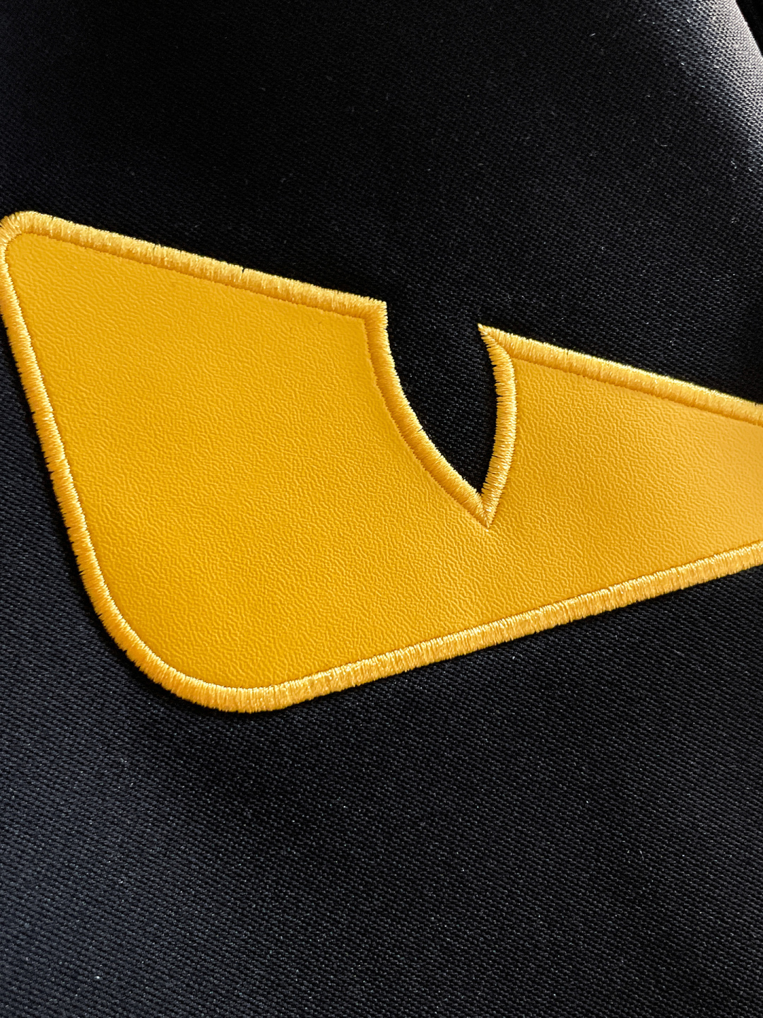 芬迪 爆款套装来袭 专注官网原版 2025全新爆款开衫卫衣套装 原单狠货🇭🇰倾注顶级设计师的精心之作 就