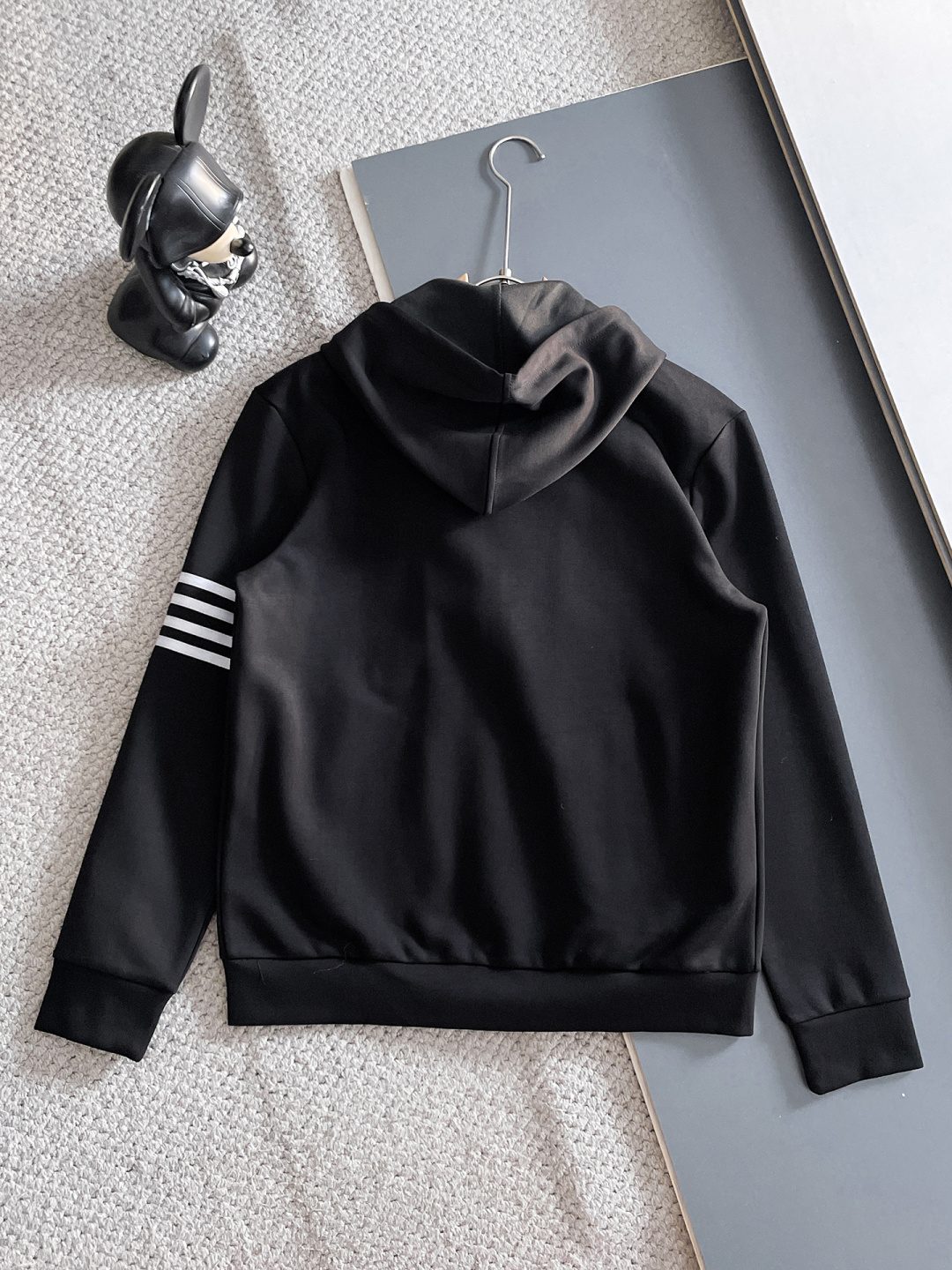 TB 爆款套装来袭 专注官网原版 2025全新爆款开衫卫衣套装 原单狠货🇭🇰倾注顶级设计师的精心之作 就