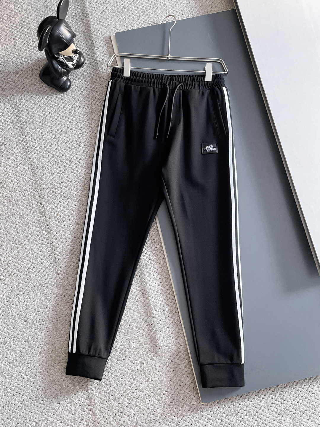 爱马仕 爆款套装来袭 专注官网原版 2025全新爆款开衫卫衣套装 原单狠货🇭🇰倾注顶级设计师的精心之作 