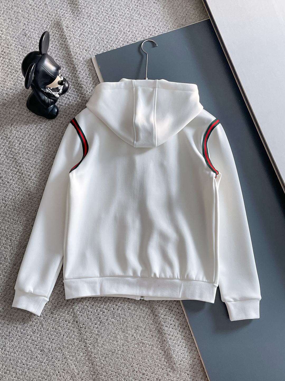 古驰 爆款套装来袭 专注官网原版 2025全新爆款开衫卫衣套装 原单狠货🇭🇰倾注顶级设计师的精心之作 就