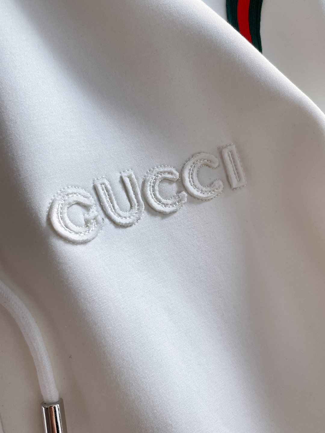 古驰 爆款套装来袭 专注官网原版 2025全新爆款开衫卫衣套装 原单狠货🇭🇰倾注顶级设计师的精心之作 就