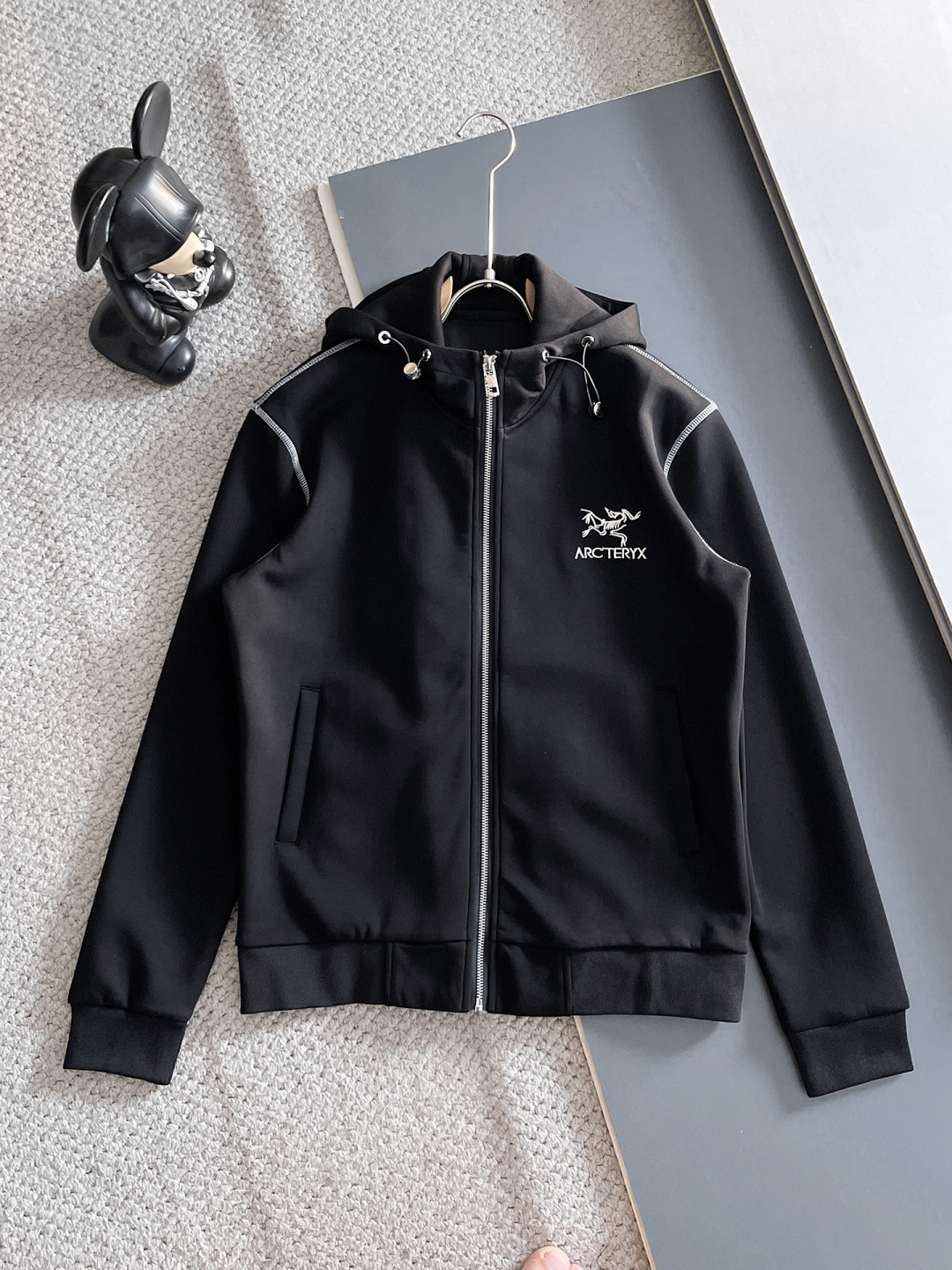 始祖鸟 爆款套装来袭 专注官网原版 2025全新爆款开衫卫衣套装 原单狠货🇭🇰倾注顶级设计师的精心之作 