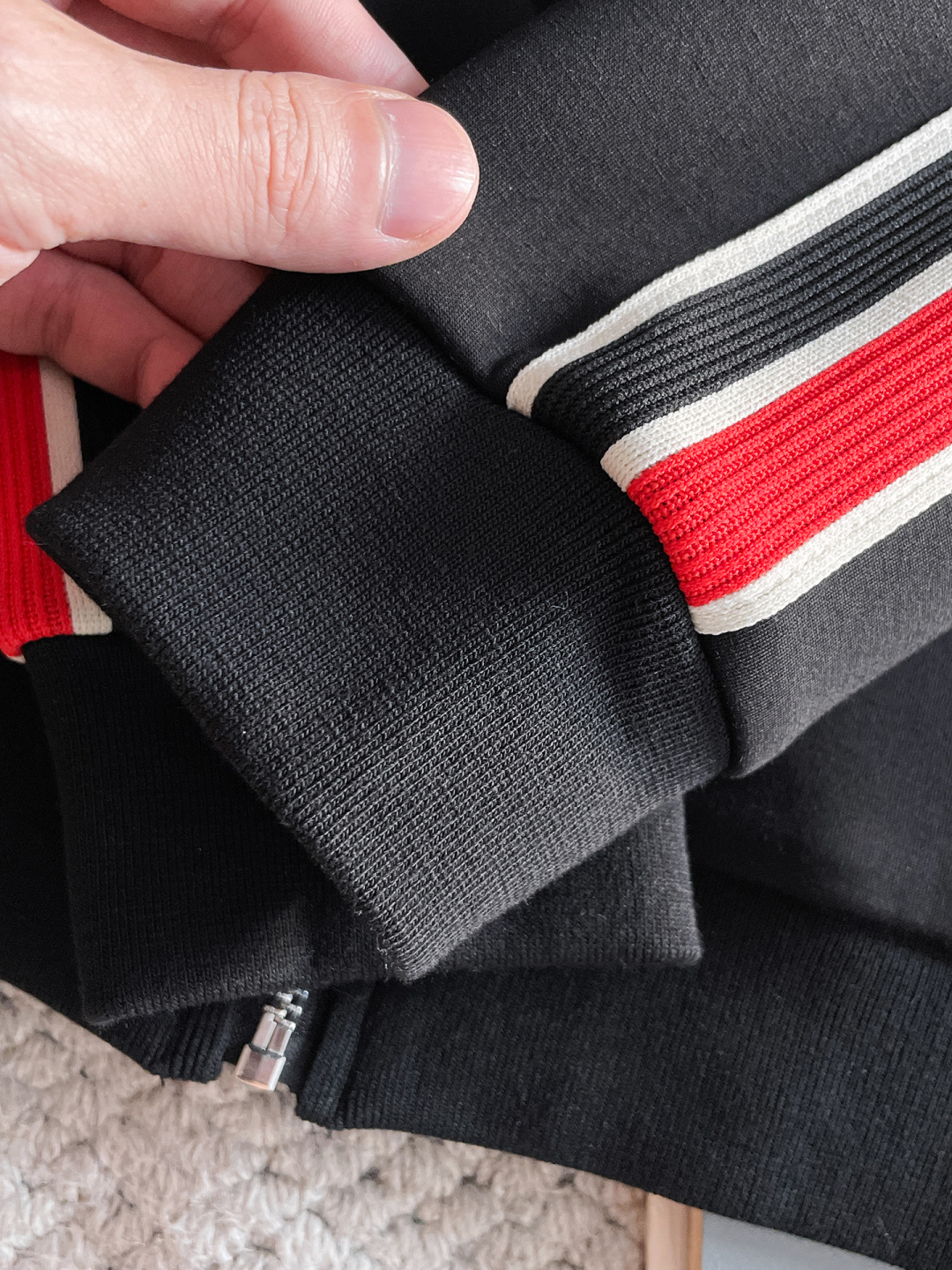 蒙口 爆款套装来袭 专注官网原版 2025全新爆款开衫卫衣套装 原单狠货🇭🇰倾注顶级设计师的精心之作 就