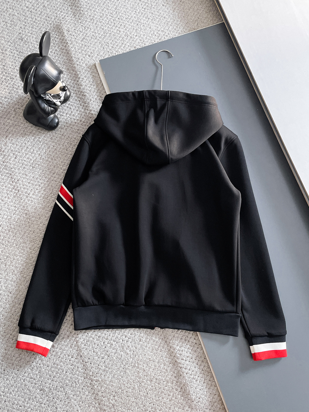 蒙口 爆款套装来袭 专注官网原版 2025全新爆款开衫卫衣套装 原单狠货🇭🇰倾注顶级设计师的精心之作 就