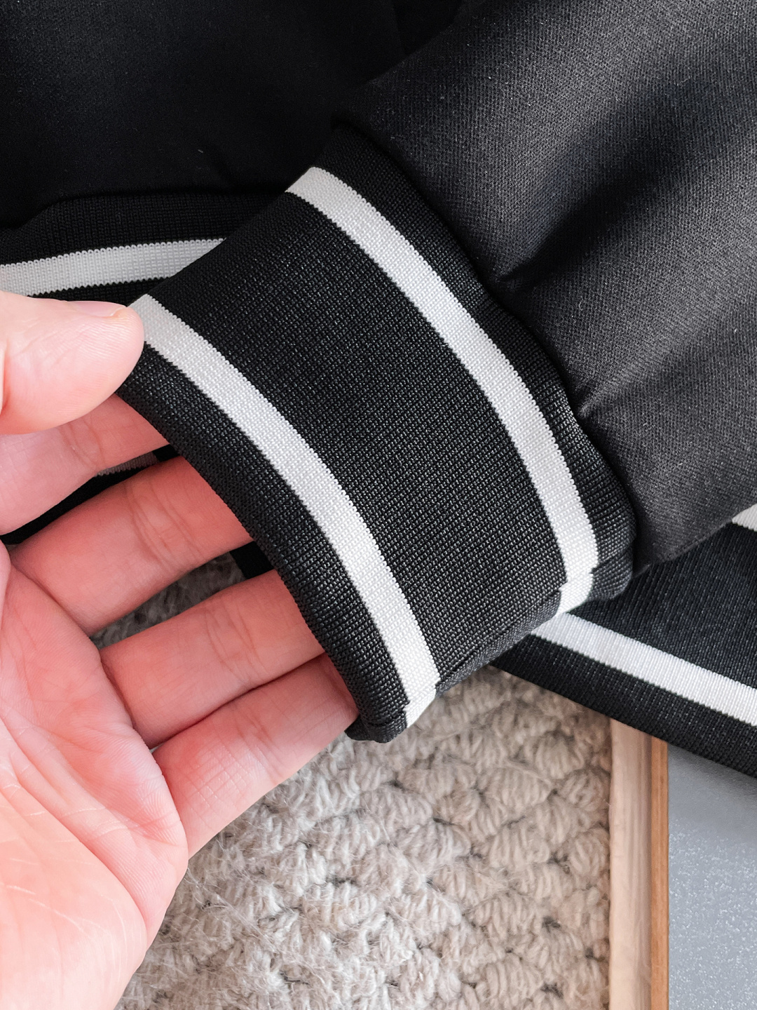 迪奥 爆款套装来袭 专注官网原版 2025全新爆款开衫卫衣套装 原单狠货🇭🇰倾注顶级设计师的精心之作 就