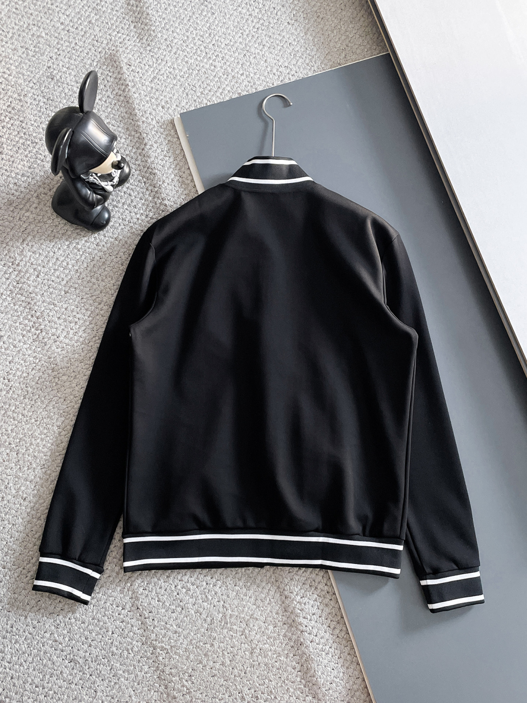 迪奥 爆款套装来袭 专注官网原版 2025全新爆款开衫卫衣套装 原单狠货🇭🇰倾注顶级设计师的精心之作 就