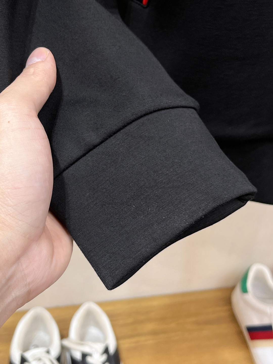 古奇 2025全新爆款开衫套装 原单狠货🇭🇰倾注顶级设计师的精心之作 就为一个贴合、完美的上身效果 全天