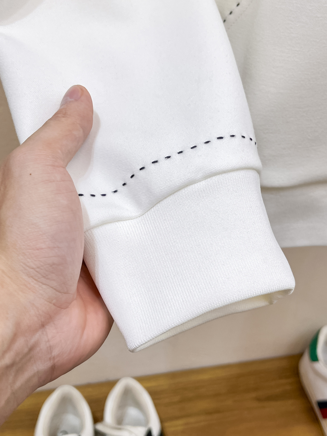 LV 2025全新爆款开衫套装 原单狠货🇭🇰倾注顶级设计师的精心之作 就为一个贴合、完美的上身效果 全天