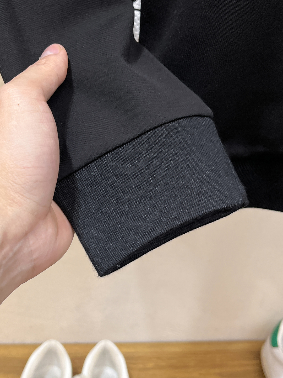 LV 2025全新爆款开衫套装 原单狠货🇭🇰倾注顶级设计师的精心之作 就为一个贴合、完美的上身效果 全天