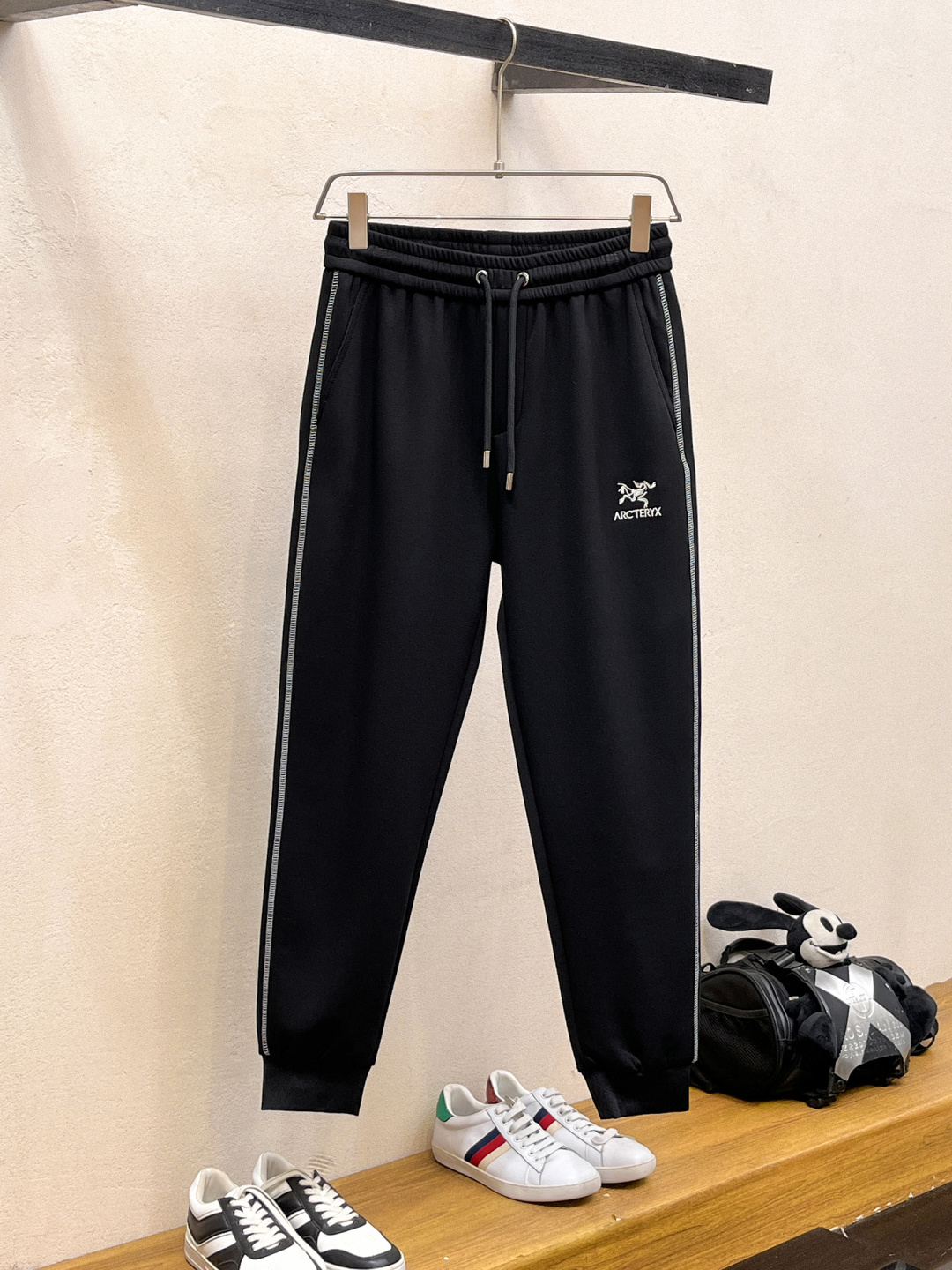 始祖鸟 2025全新爆款开衫套装 原单狠货🇭🇰倾注顶级设计师的精心之作 就为一个贴合、完美的上身效果 全