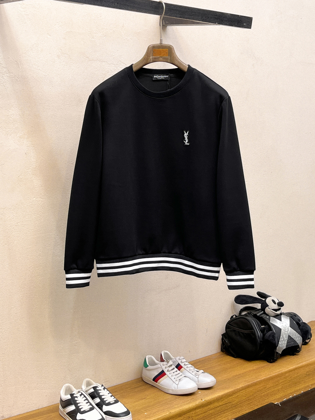 圣罗兰 2025全新爆款套装 原单狠货🇭🇰倾注顶级设计师的精心之作 就为一个贴合、完美的上身效果 全天然