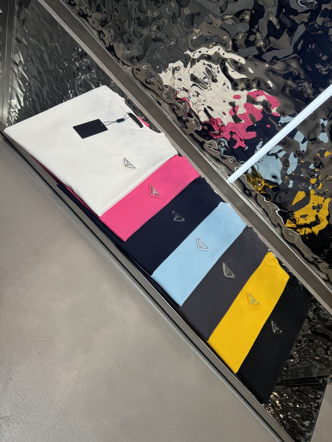 NO:135481,2025 comfortable ice-sensing cotton new short-sleeved T-style regular slim fitting fabric advantages Comfortable, micro-sleeved, ice-sensing, upright, non-shrinkable, code M-3xl (recommended fitting M-code within 130 catties, L-code 145 catties, XL-code 155 catties, 2XL-code 170 catties, 3XL-code 185 catties), T-shirt, alexander wang198609092025舒弹冰感棉新款短袖T 版型常规修身版型 面料优点舒适 微弹 冰感 挺拔 不缩水 码数M-3xl（码数推荐合身型M码130斤内,L码145斤,XL码155斤,2XL码170斤,3XL码185斤）,,T-shirt,alexander wang,Men's clothing