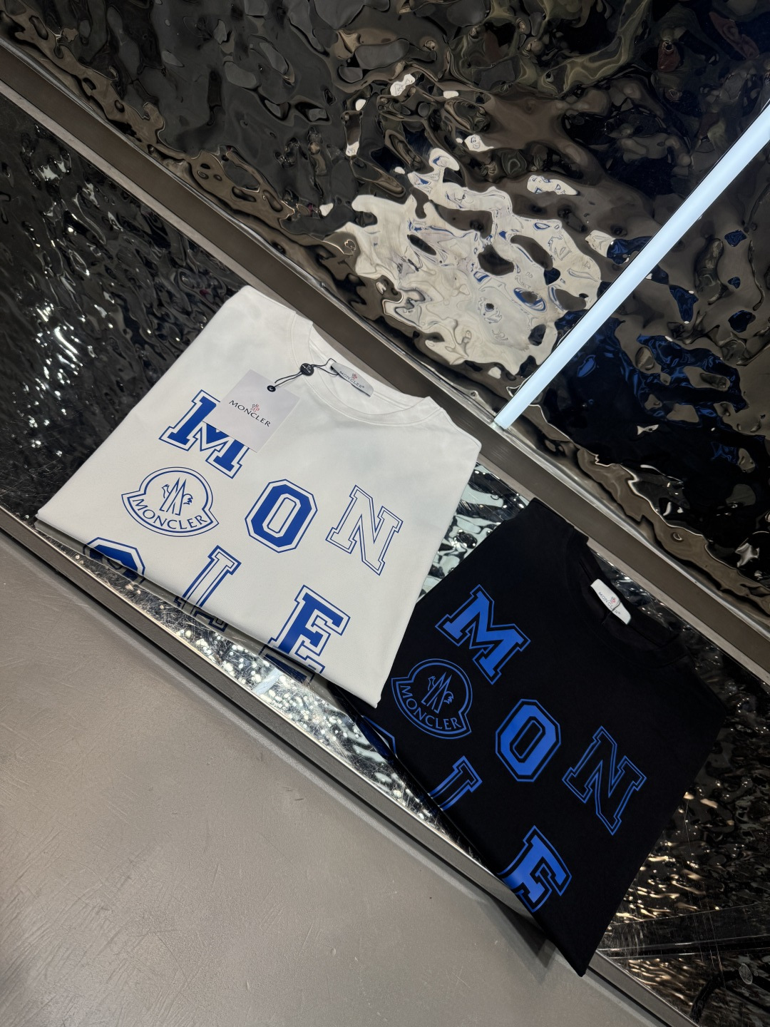 ☄️☄️☄️蒙口2026春夏短袖舒弹冰感棉新款短袖T版型：常规修身版型面料优点：舒适 微弹 冰感 挺拔 