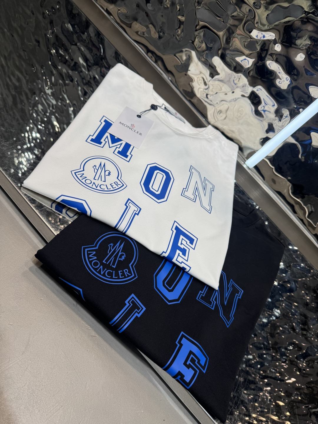 ☄️☄️☄️蒙口2026春夏短袖舒弹冰感棉新款短袖T版型：常规修身版型面料优点：舒适 微弹 冰感 挺拔 