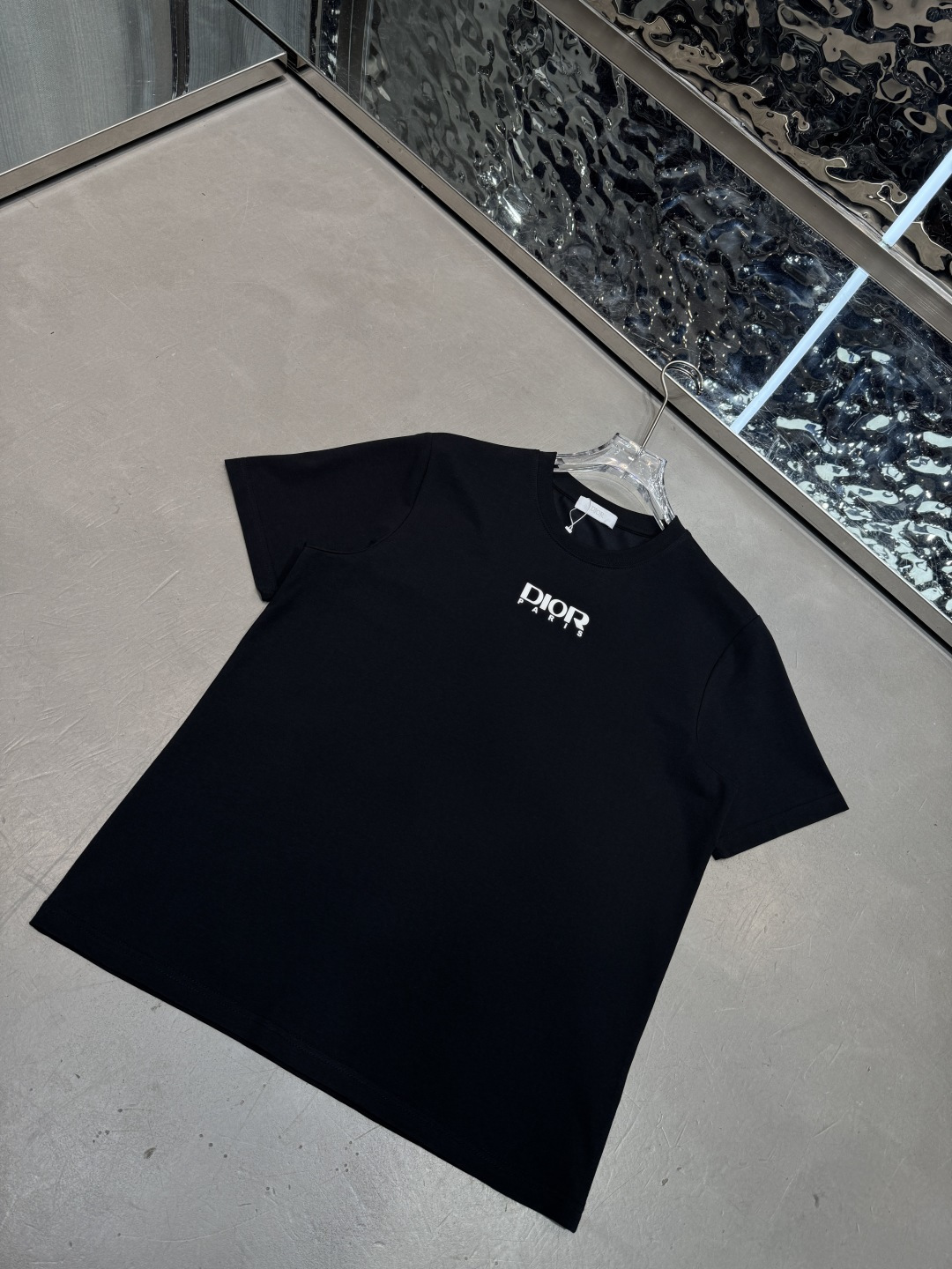 ☄️☄️☄️迪奥2026春夏短袖舒弹冰感棉新款短袖T版型：常规修身版型面料优点：舒适 微弹 冰感 挺拔 