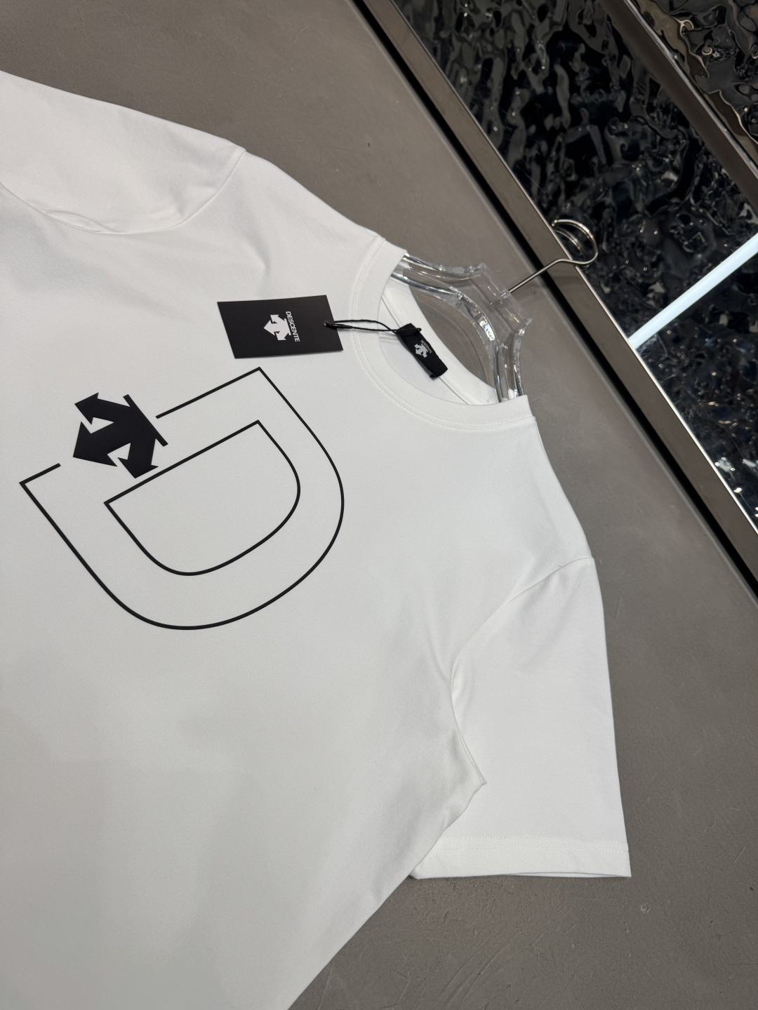 ☄️☄️☄️迪桑特2026春夏短袖舒弹冰感棉新款短袖T版型：常规修身版型面料优点：舒适 微弹 冰感 挺拔