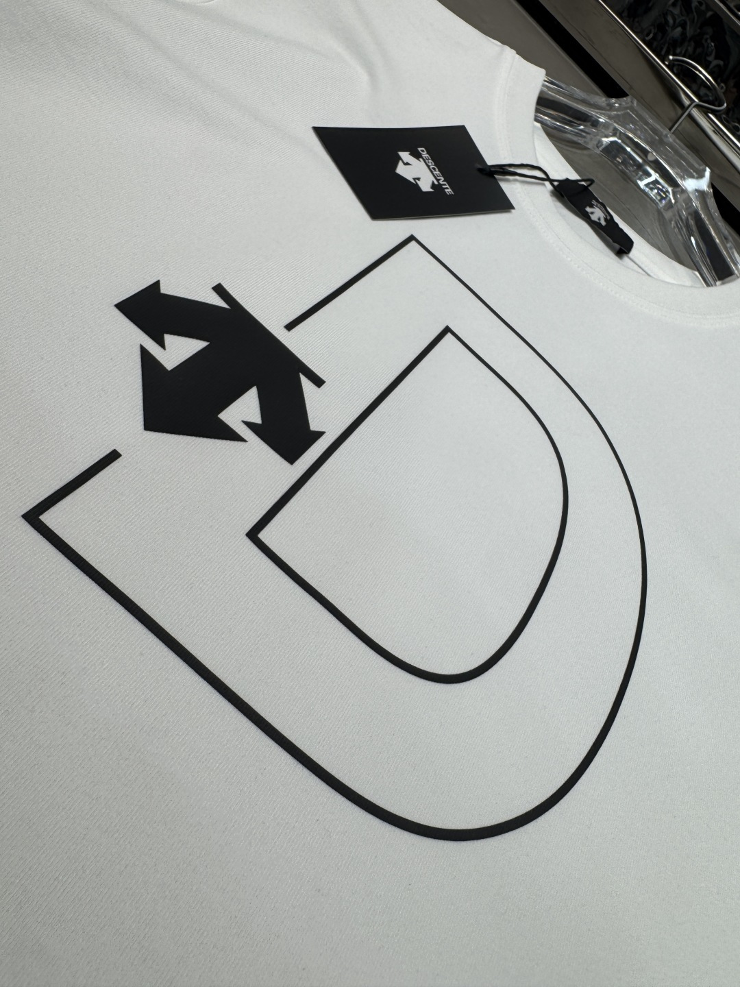 ☄️☄️☄️迪桑特2026春夏短袖舒弹冰感棉新款短袖T版型：常规修身版型面料优点：舒适 微弹 冰感 挺拔