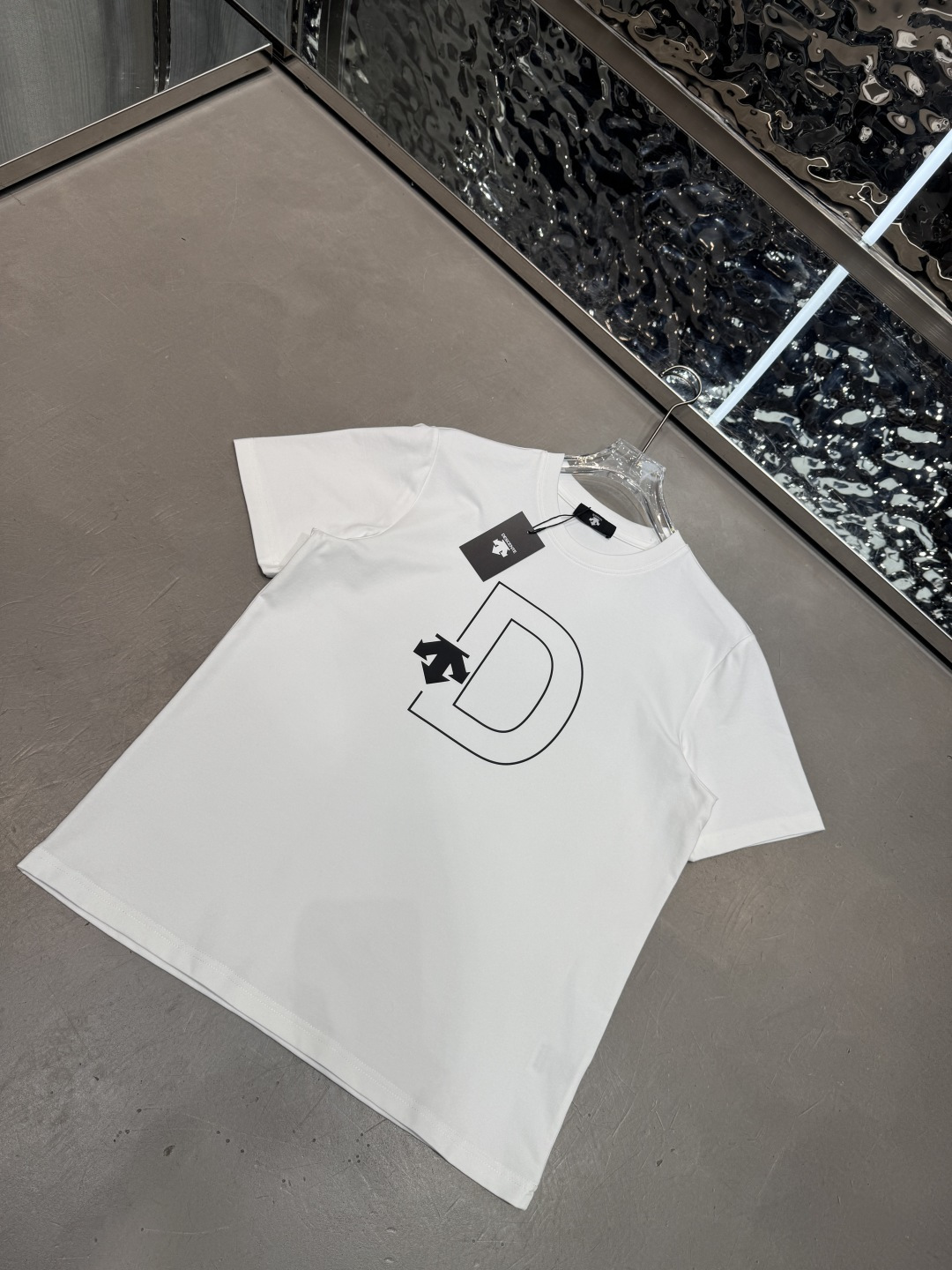 ☄️☄️☄️迪桑特2026春夏短袖舒弹冰感棉新款短袖T版型：常规修身版型面料优点：舒适 微弹 冰感 挺拔