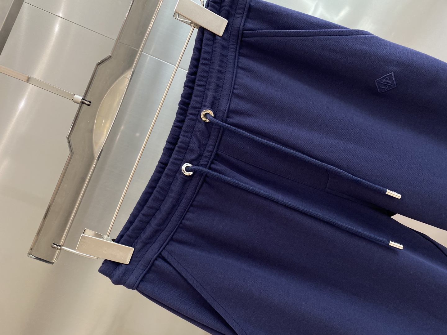 “2025 Spring & Summer Classic Logo Leisure Pants: Comfortable, Custom, Visible” - 图片 3